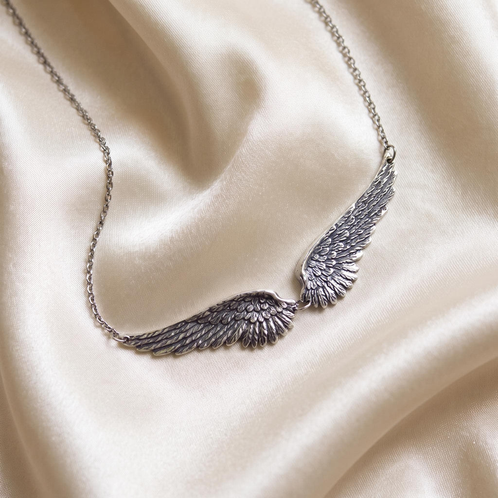 Silver-Tone Angel-Wings Necklace in Zinc Alloy — product view 5