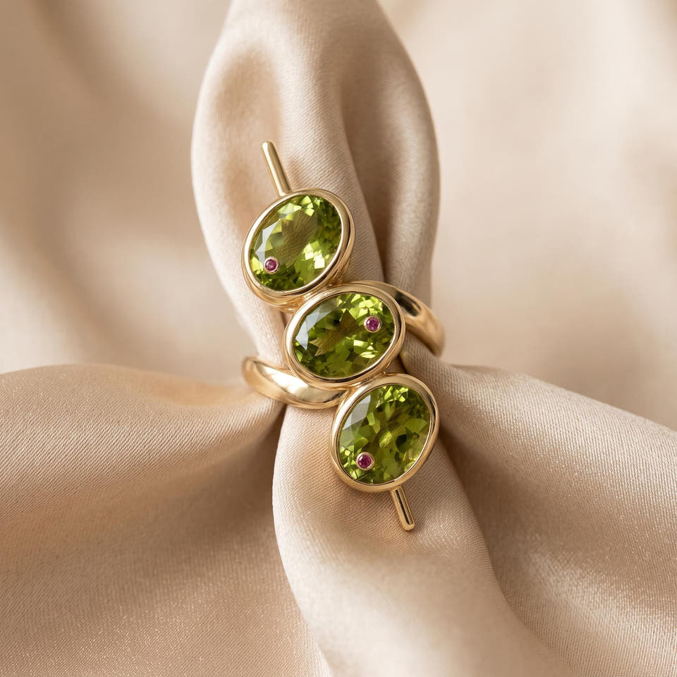 Green Zirconia Geometric Ring in Gold-Tone Zinc Alloy — product view 1